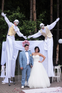 Свадебные ходулисты